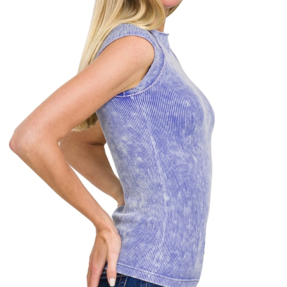 104 NWT Zenana Outfitters Blue Stone Washed Ribbed Seamlessm Top Sm/Md...Lg/XL - Picture 2 of 10